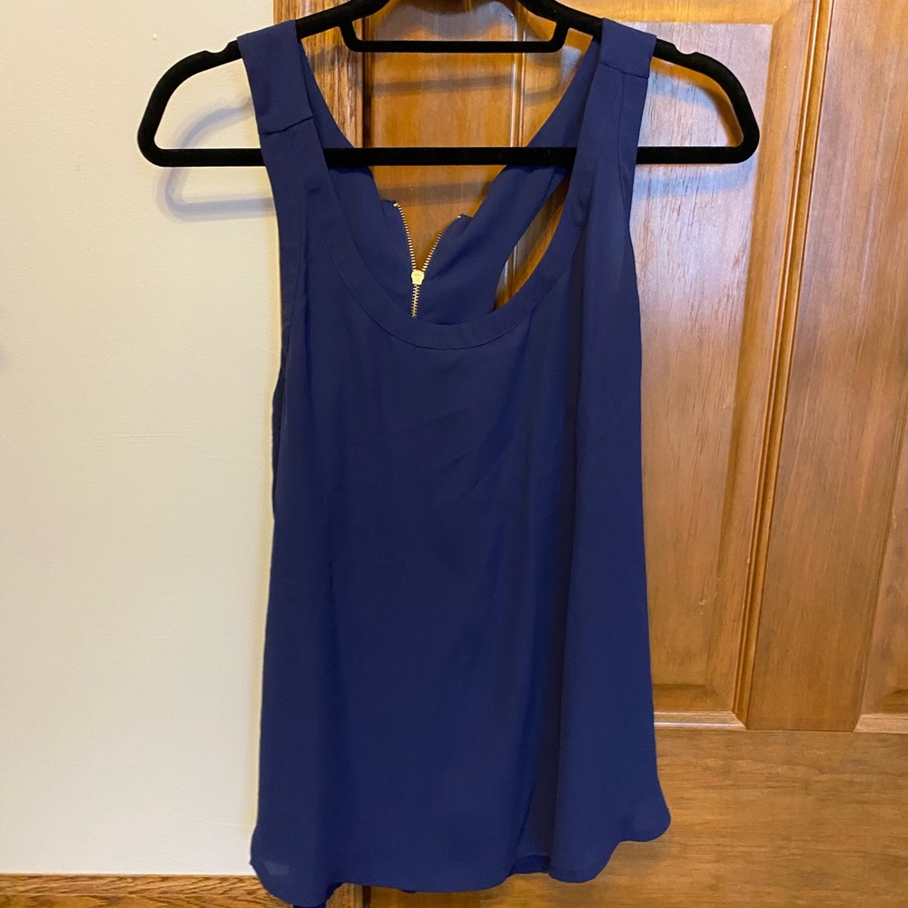 Express Razorback tank